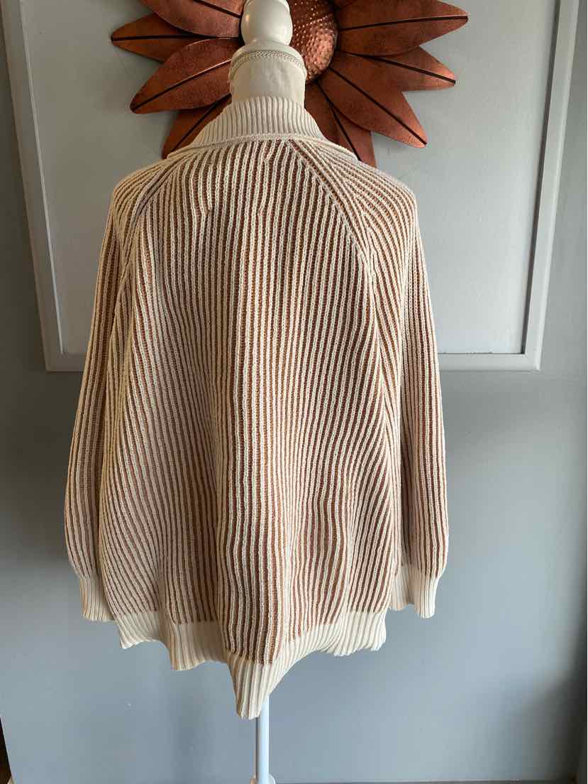 W AERIE CR Size MED SW