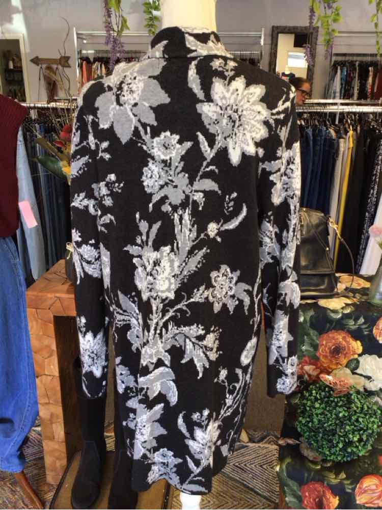 W CYNTHIA ROWLEY BK Size XL SW