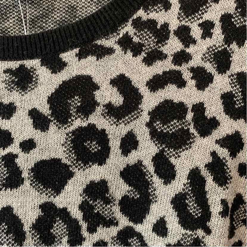 W ANN TAYLOR GY Size LGP SW