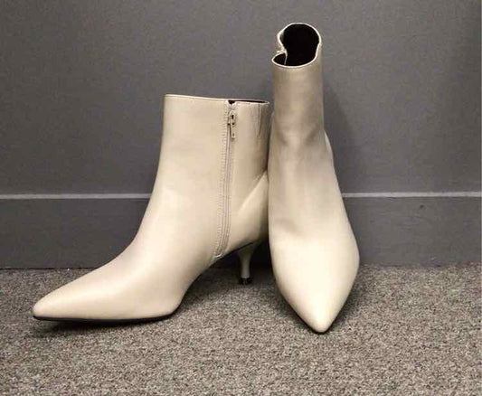 W RACHEL ZOE CR Size 9 BOOT