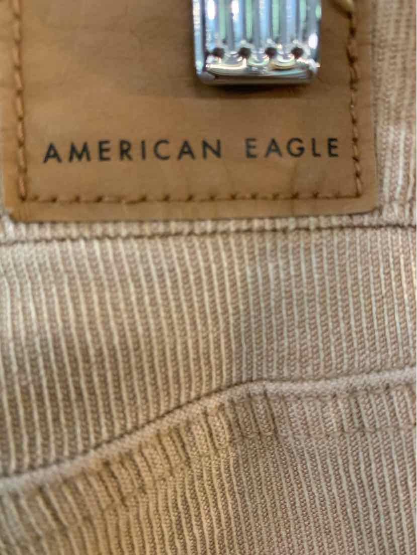 W AMERICAN EAGLE TAN Size 2 P