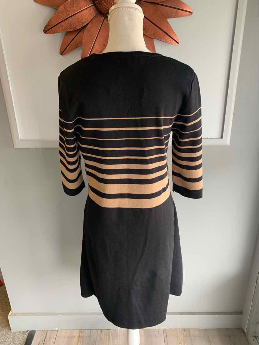 W ELLEN TRACY BK Size XL DR