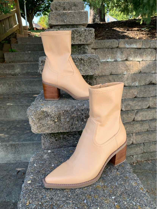 W DOLCE VITA TAN Size 6 BOOT