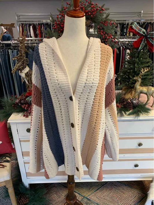 W POL CR Size MED SW