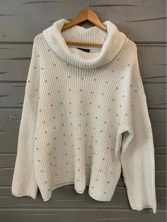 W LANE BRYANT WH Size 18 SW