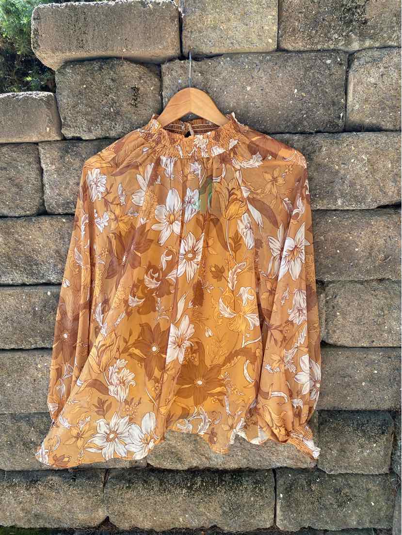W LOVE COLETTE TAN Size SM T