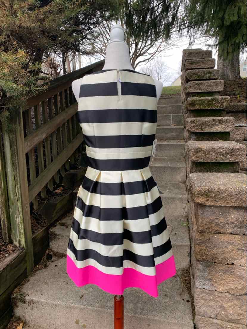 W ELIZA J. BK Size 8 DR