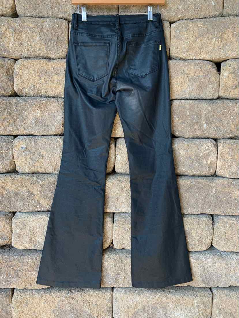 W VIBRANT BK Size 5 P