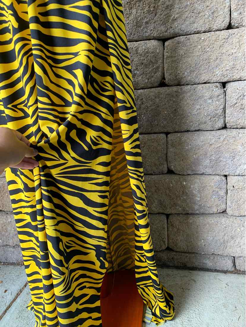 W FASHION NOVA YW Size LG DR