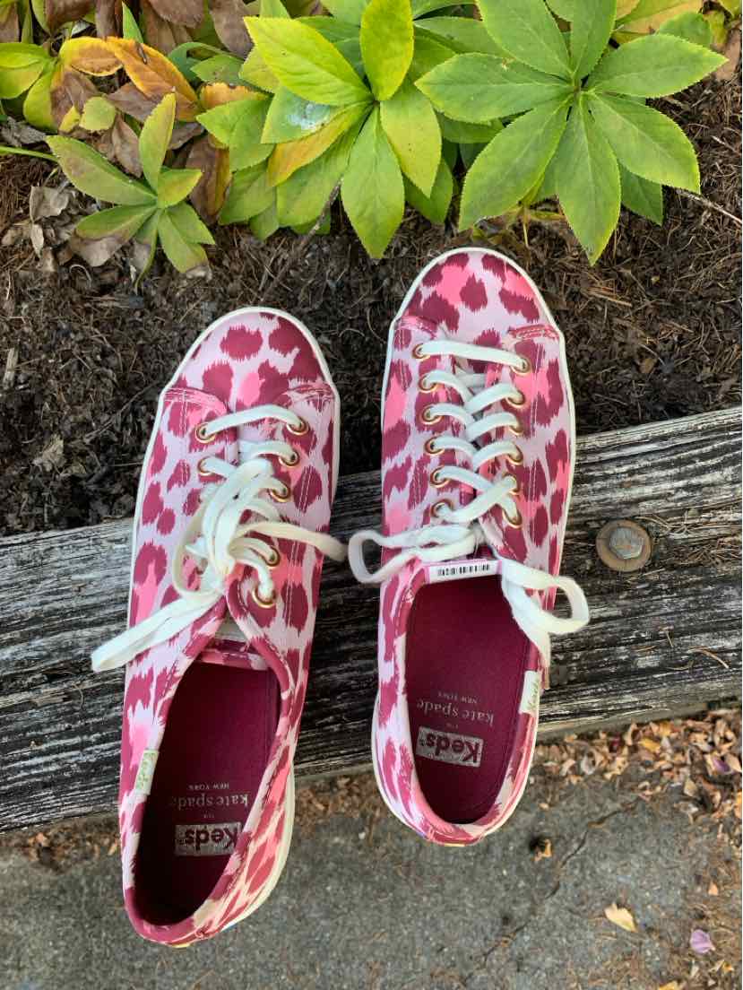W KED PK Size 10 SNEAKER