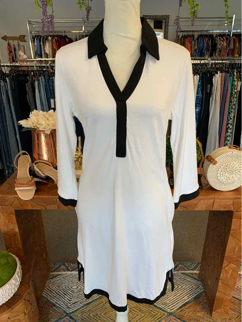 W NEW YORK & CO WH Size MED DR