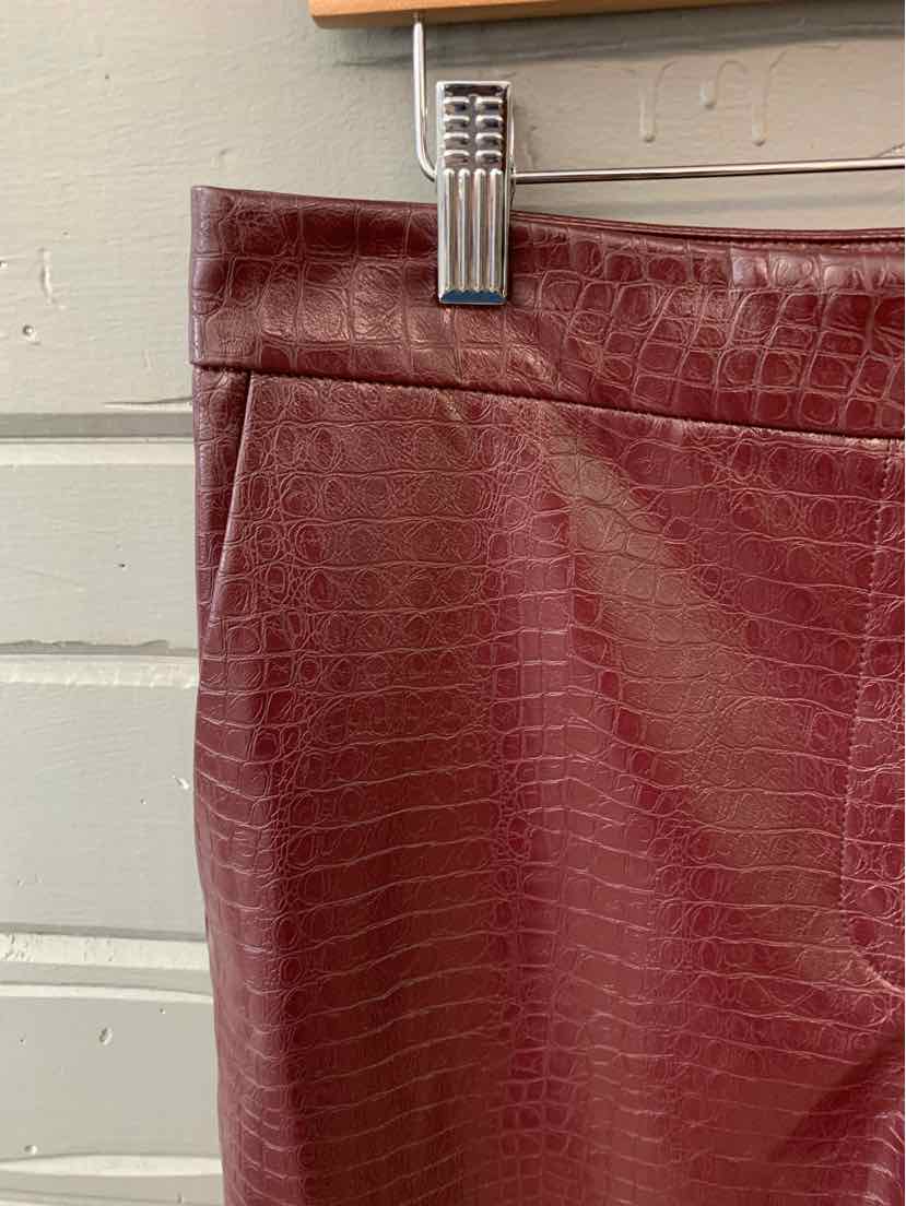 W ZARA BURG Size MED P