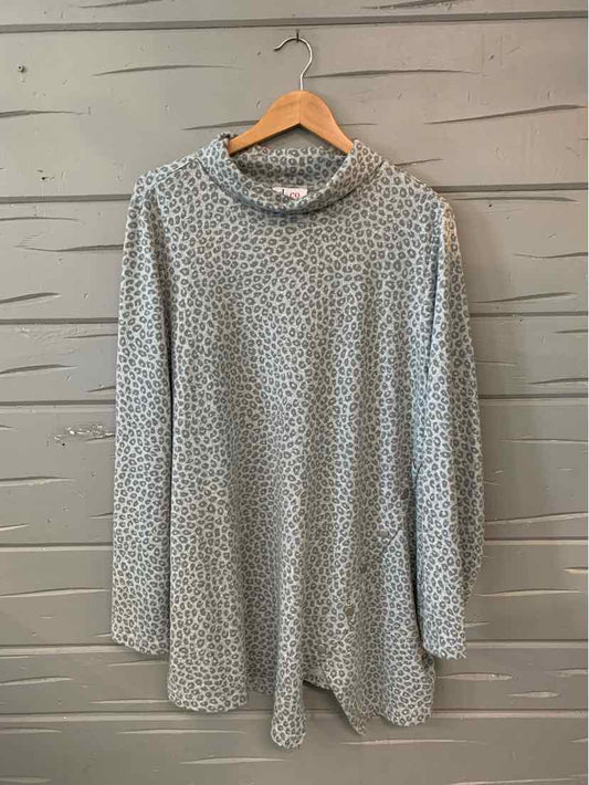 W D&CO GY Size XL SW