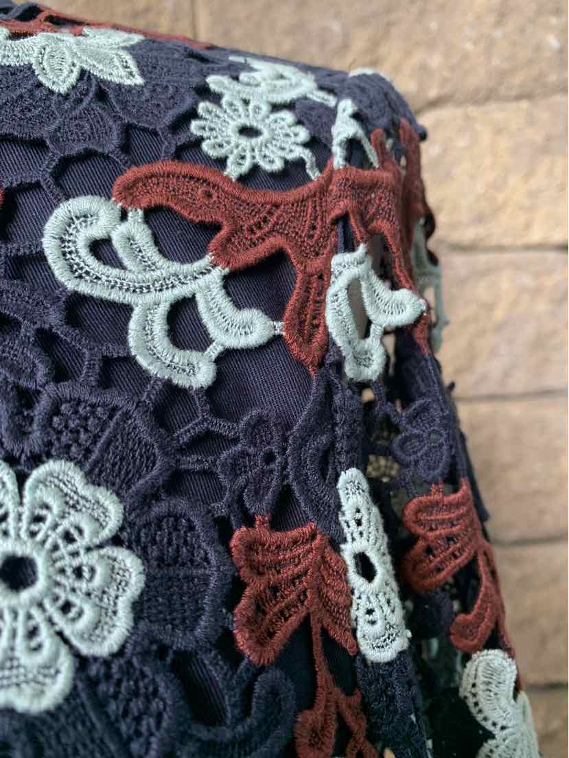 W TORY BURCH NY Size 6 DR