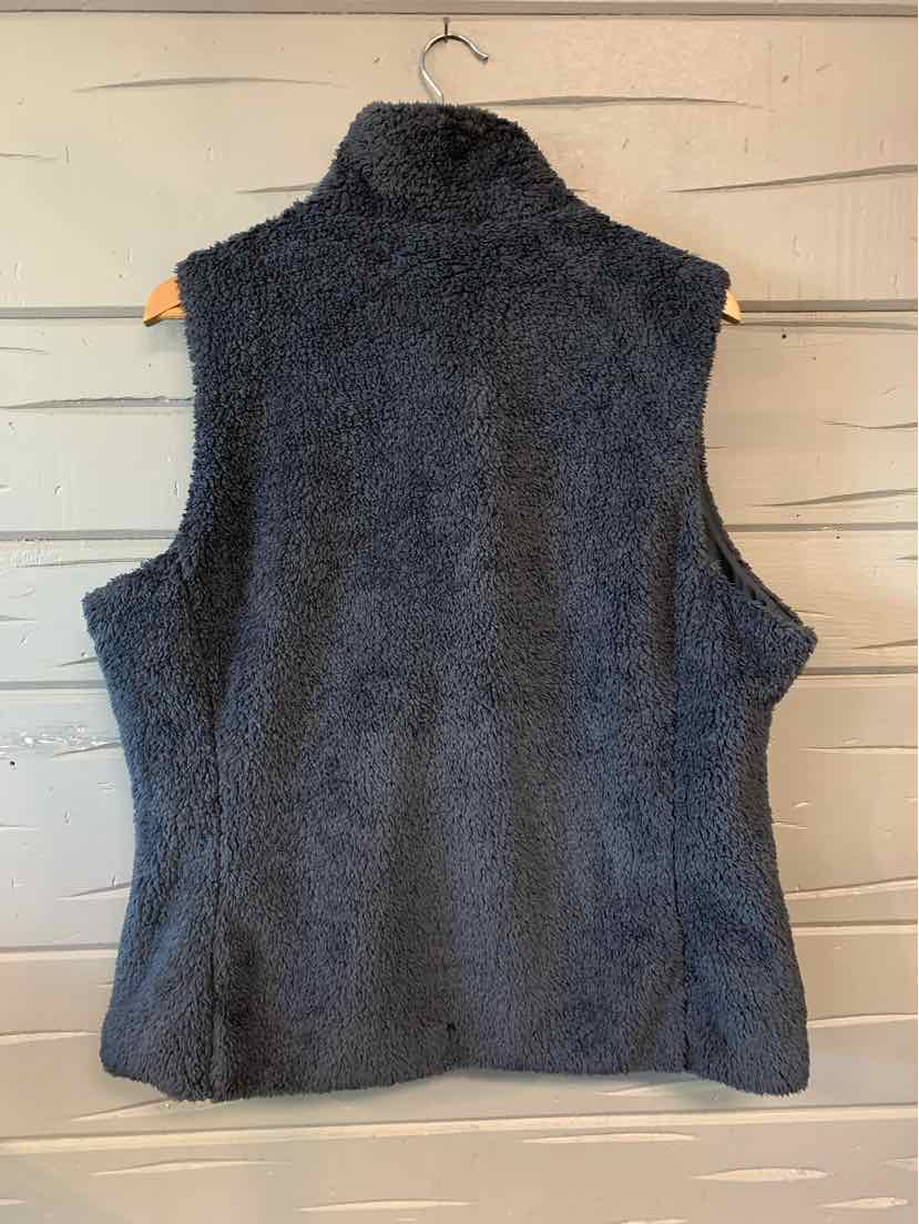 W PATAGONIA GY Size XXL V