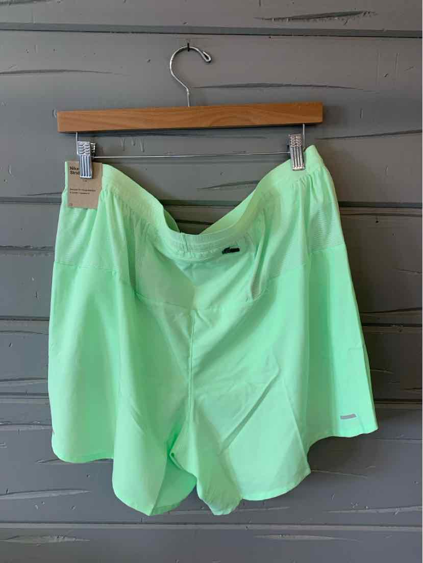 W NIKE GR Size XXL AW