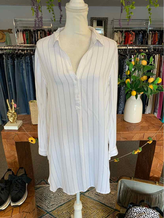 W BANANA REPUBLIC WH Size LG T