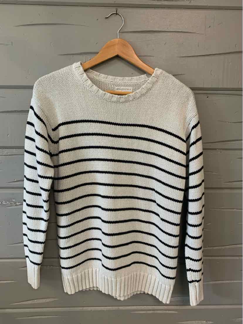 W AEROPOSTALE GY Size MED SW