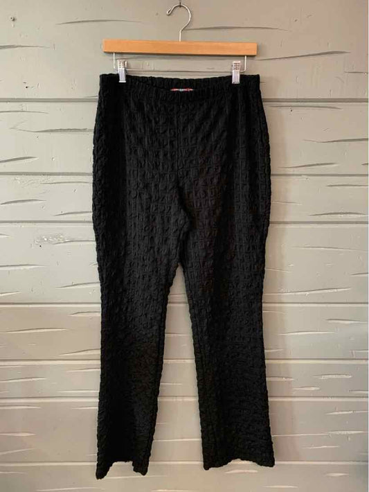 W URBAN OUTFITTERS BK Size LG P