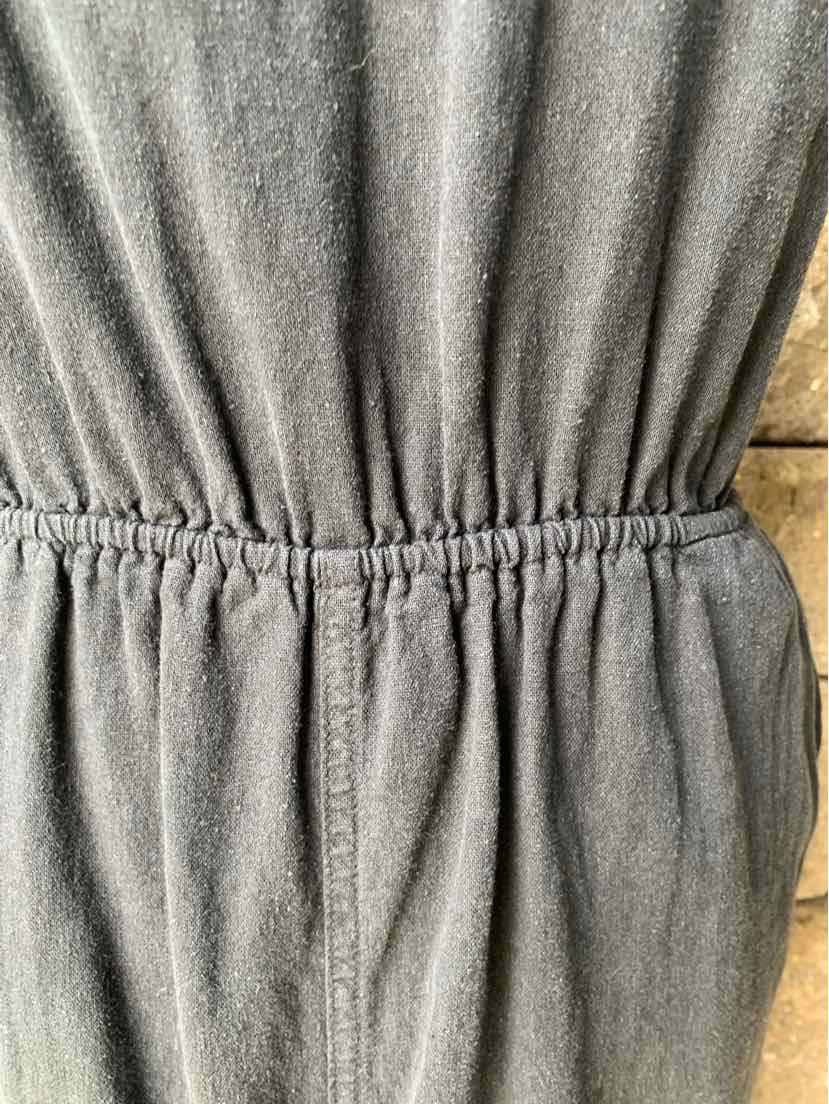 W UNIVERSAL THREAD BK Size LG JS