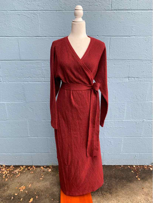 W ELOQUII BURG Size XXL DR