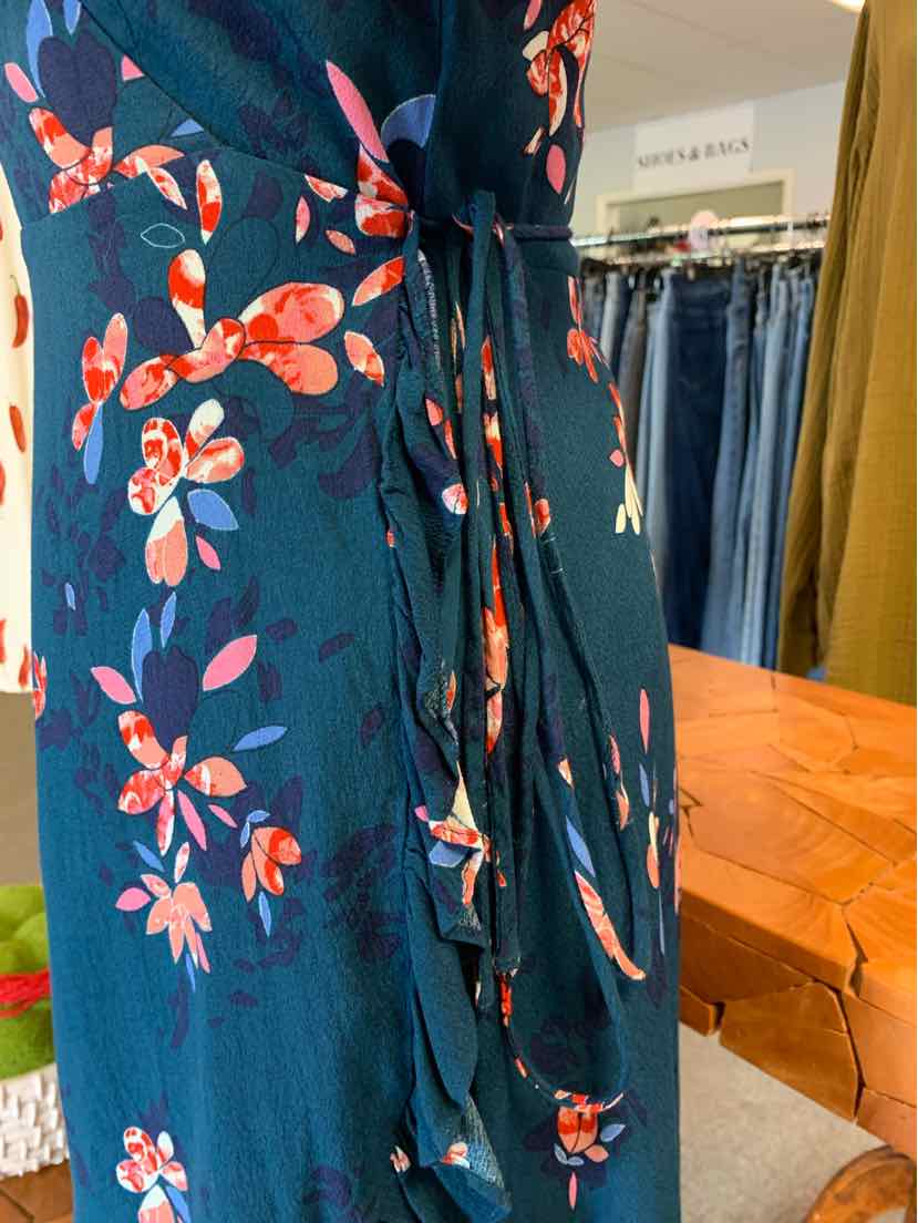 W LULUS BL Size SM DR