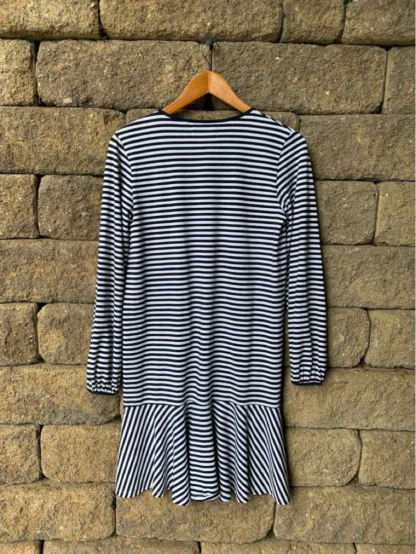 W DUFFIELD LANE NY Size SM DR