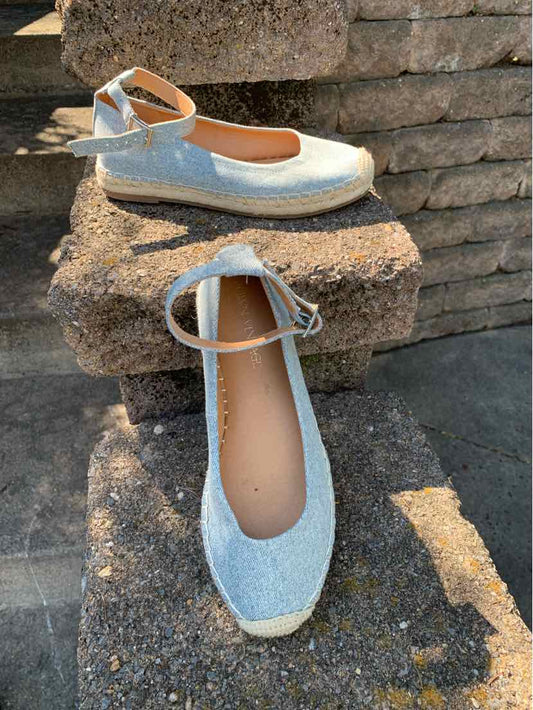 W CROWN VINTAGE BL Size 6.5 SHOE