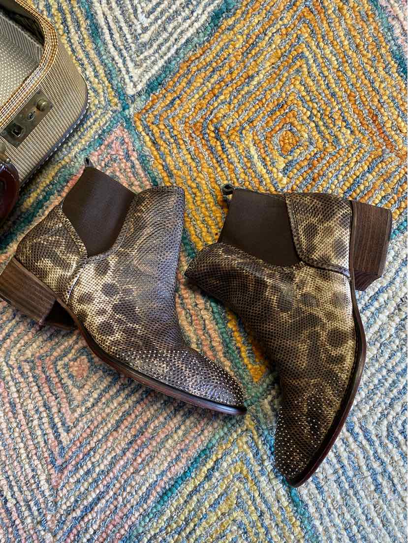 W DONALD PLINER BR Size 9.5 BOOT