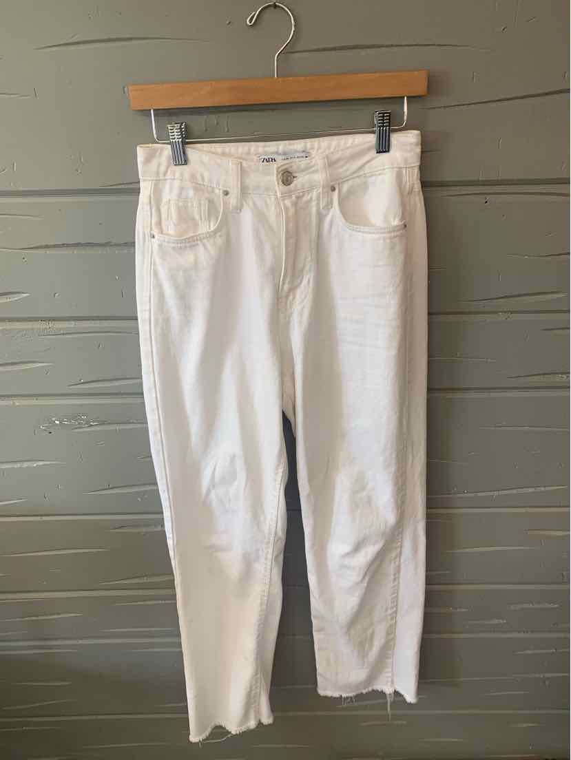 W ZARA WH Size 2 J