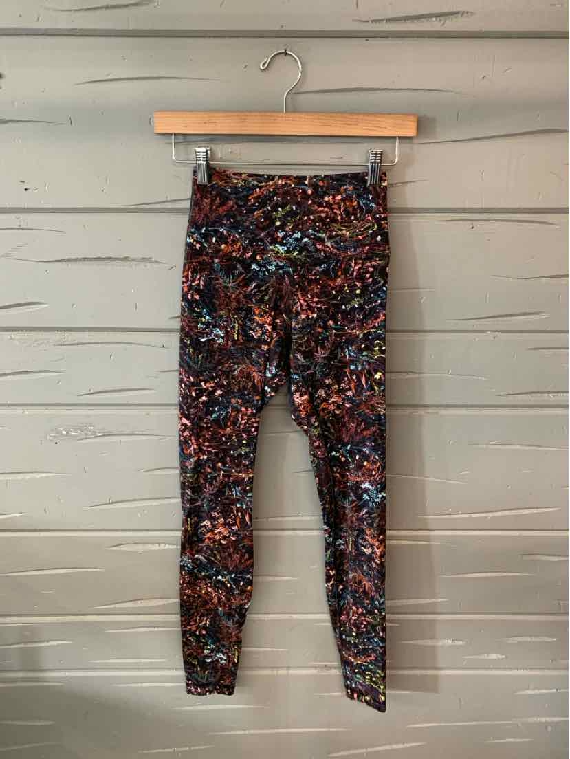 W LULULEMON MULTI Size 4 AW