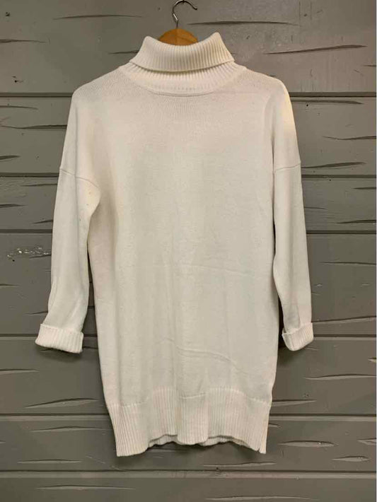 W APT 9 WH Size LG SW