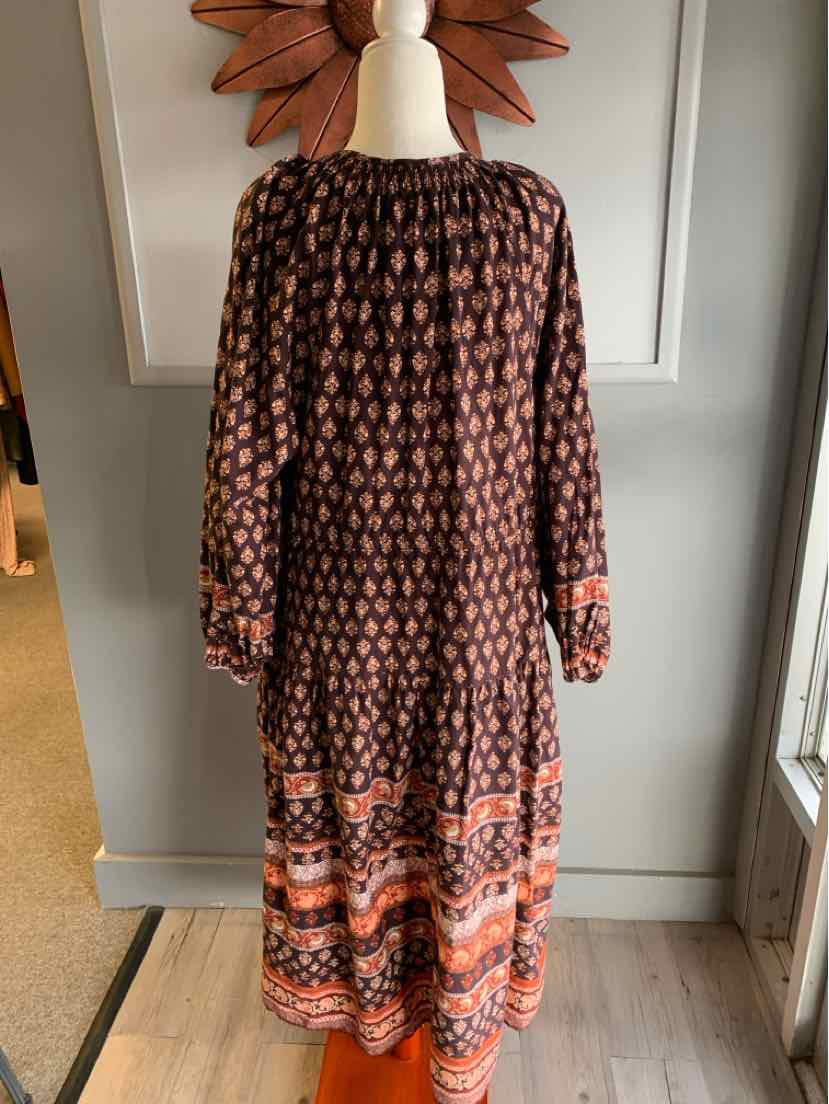 W OLD NAVY BR Size XL DR