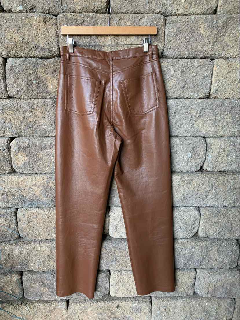 W WILFRED BR Size 8 P