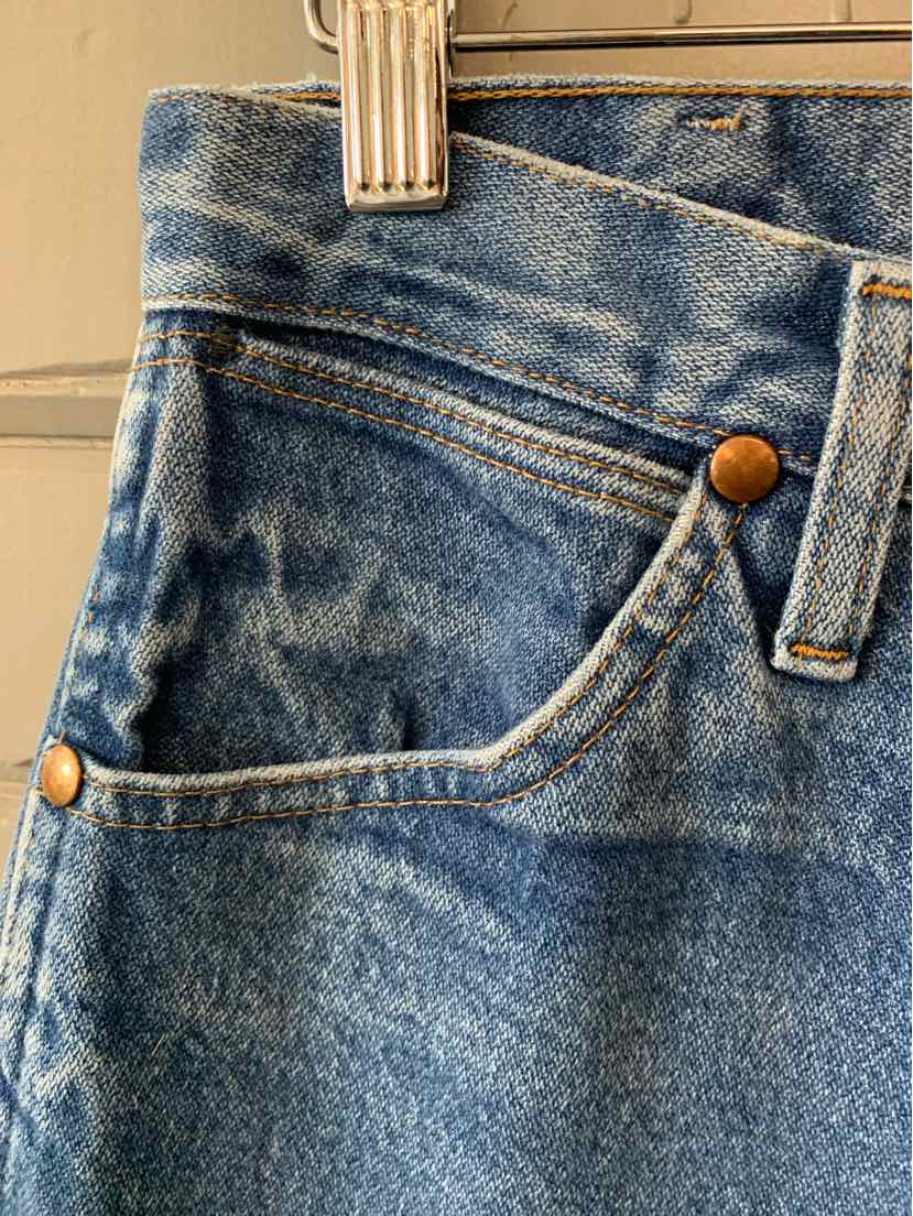 W WRANGLER BL Size 7/8 J