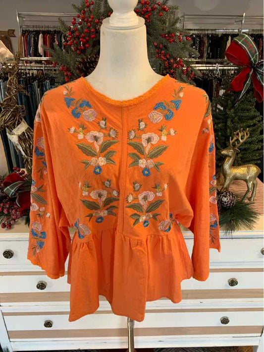 W NO LABEL OR Size SM T