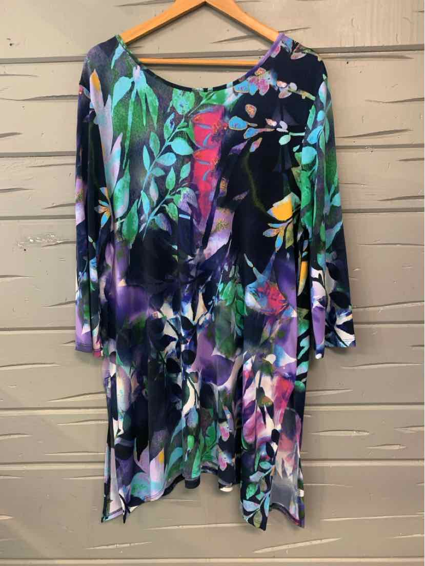 W CIARA SUN WOO PL Size 1X T