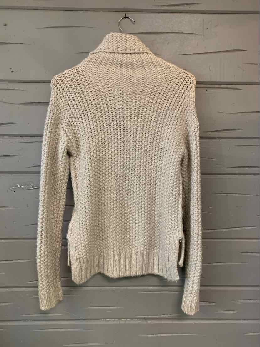 W ABERCROMBIE AND FITCH GY Size XS SW