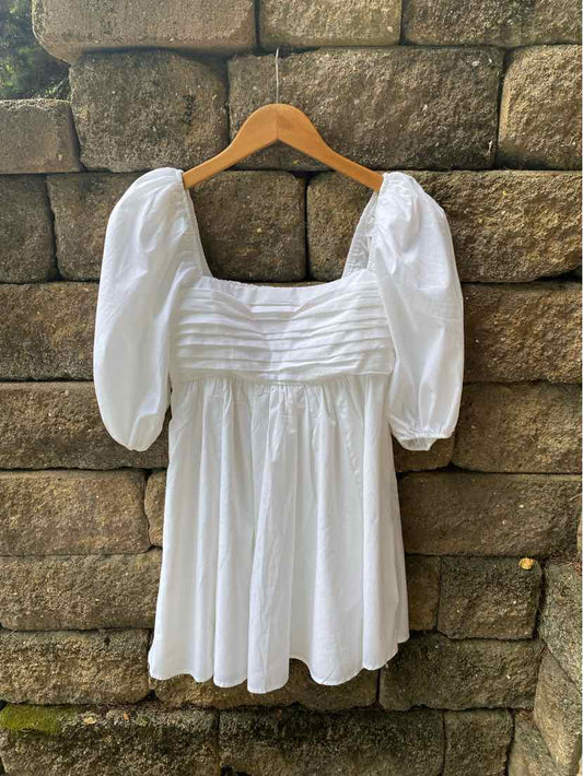 W ABERCROMBIE AND FITCH WH Size SMALL PETITE DR