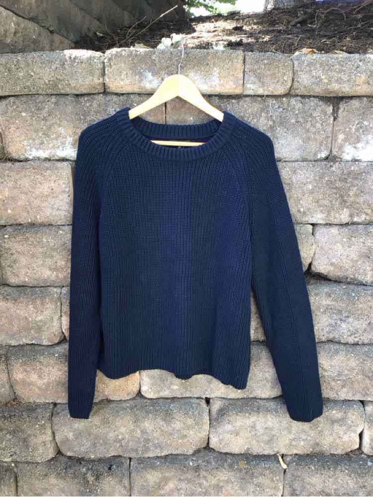 W QUINCE NY Size XL SW