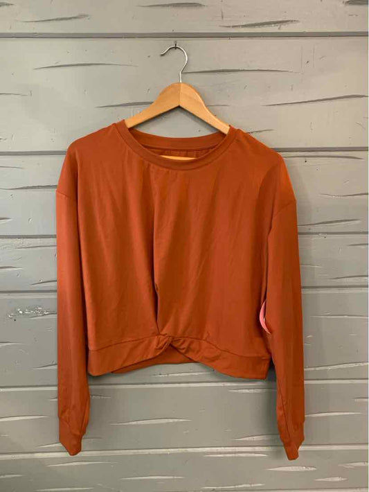 W CIRCULAR PATH OR Size XL T