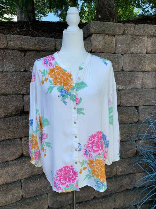 W Z SUPPLY WH Size MED T