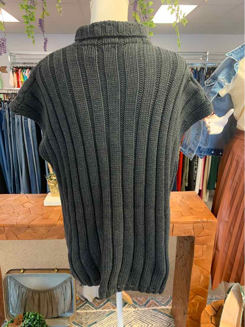W 525 AMERICA GY Size M/L SW