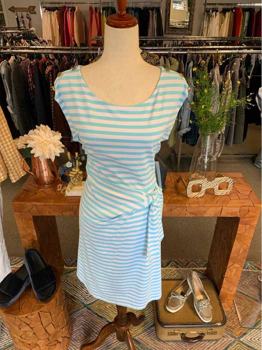 W TALBOTS BL Size LG DR