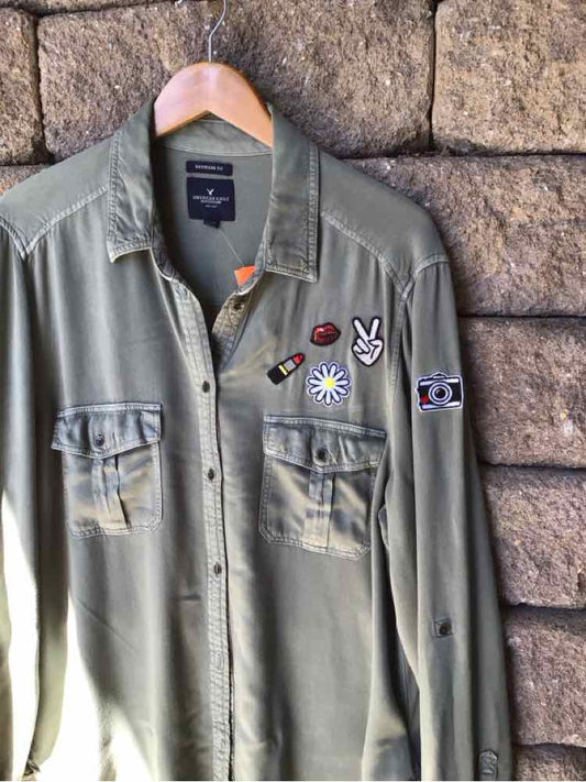 W AMERICAN EAGLE GR Size XL T