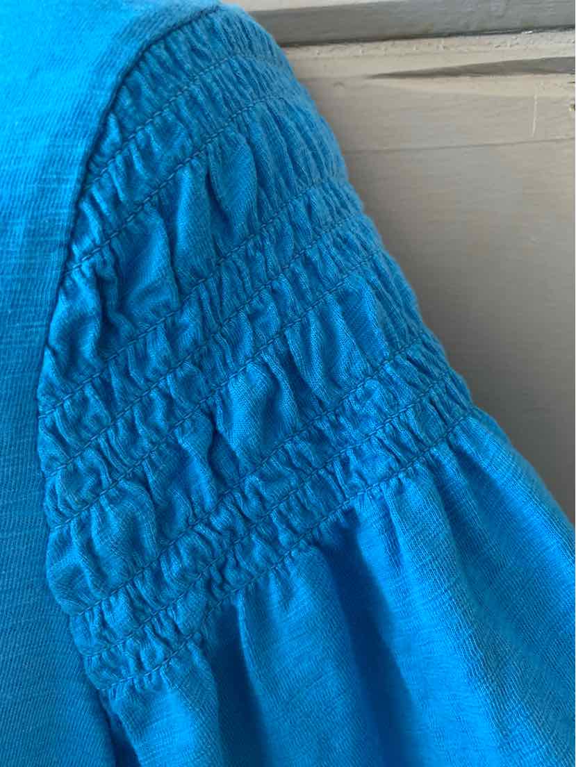 W TALBOTS BL Size MED DR