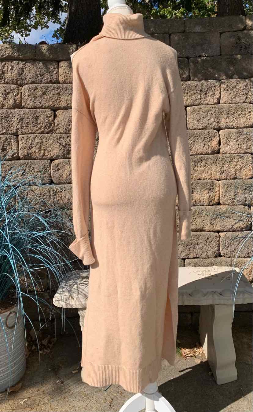 W PAIGE TAN Size MED DR