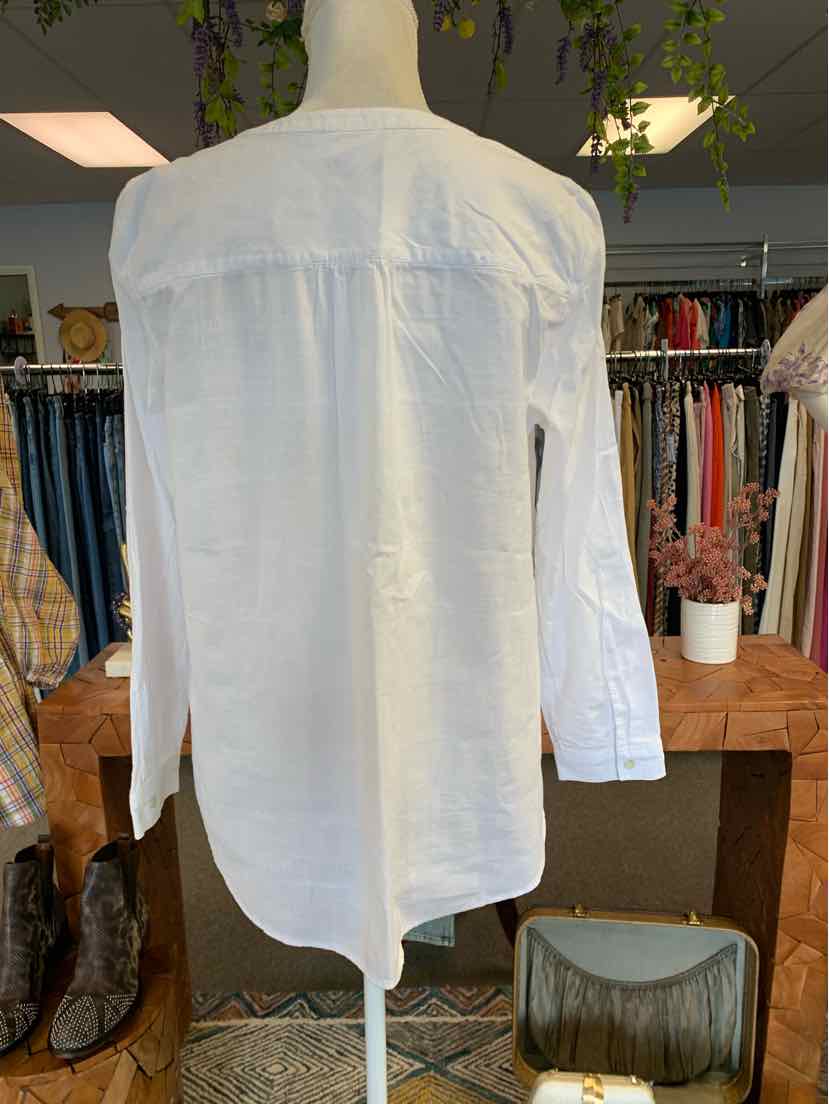 W TALBOTS WH Size LG T