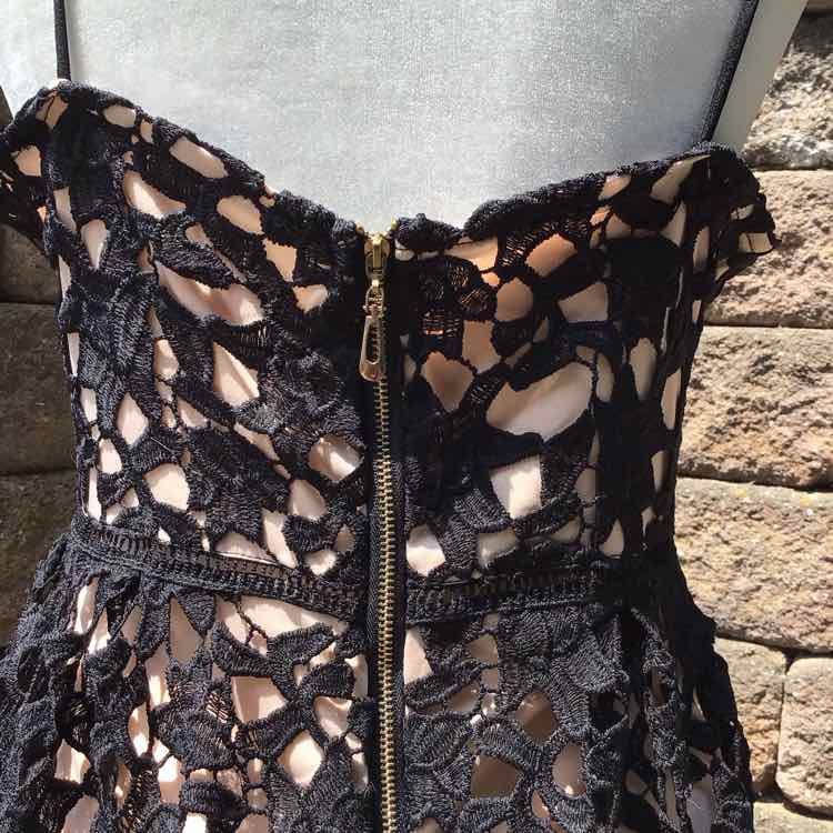 W NO LABEL BK Size LG DR
