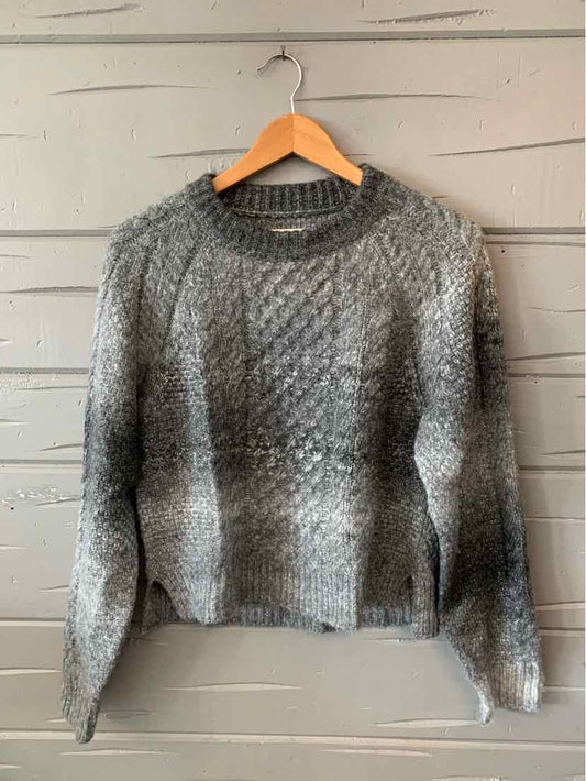 W THE NORMAL BRAND GY Size SM SW